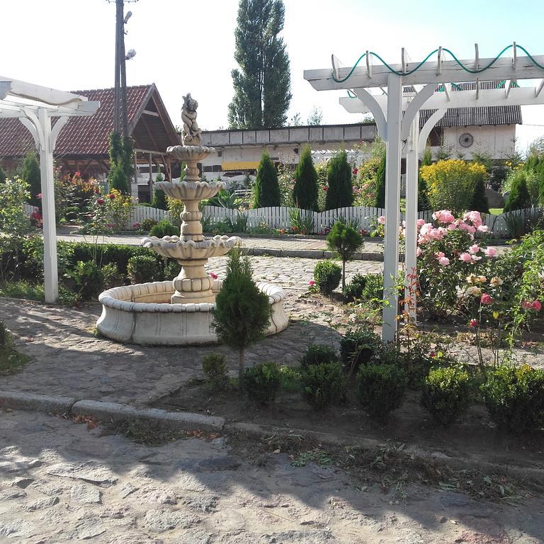 Zajazd Eljan-Centrum Noclegowe Olsztyn  Exteriör bild